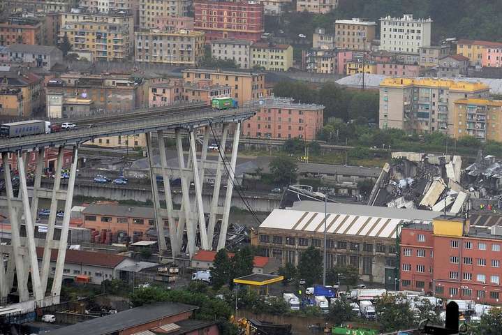 Обвал мосту в Італії. Як рятувальники боролися з наслідками трагедії