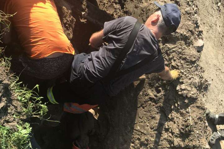 У Борисполі завалило землею співробітника «Київобленерго»: чоловік загинув