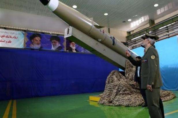 Іран продемонстрував оновлену балістичну ракету Fateh