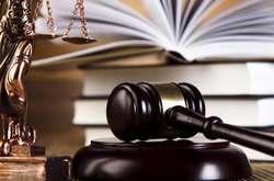 Еврокомиссия пригрозила Польше судебным иском из-за реформы системы юстиции