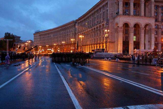 У Києві обмежать рух транспорту через репетиції параду