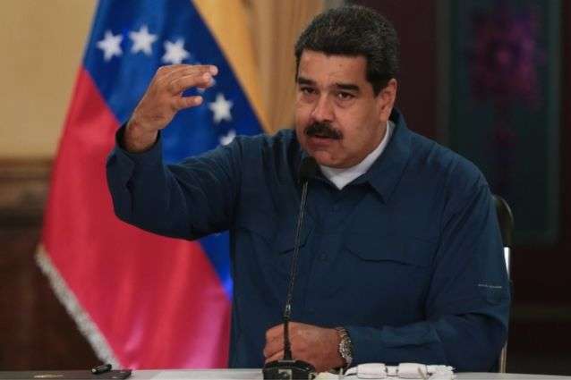 Президент Венесуэлы решил оставить сограждан без дешевого бензина