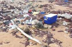 Мандрівка сміття морем. Як пластикові відходи з Індонезії руйнують берегову лінію Австралії