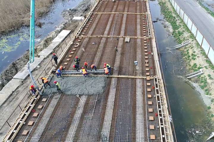 Министерство инфраструктуры выделит $1 млрд на ремонт мостов