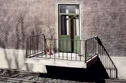 Фотограф смеется над современным обществом с помощью философских миниатюр. Подборка работ