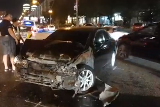 Екс-нардеп потрапив у ДТП в центрі Києва