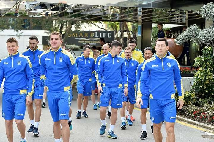 Рейтинг ФІФА. Збірна України в оновленому реєстрі знову посідає 35-е місце