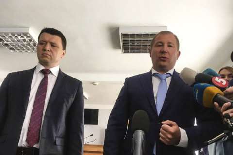 Прокуратура порушила кримінальне провадження проти адвокатів Януковича
