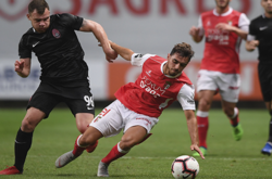 «Динамо» привітало «Зорю»  з виходом у раунд плей-офф Ліги Європи,«Шахтар» - ні