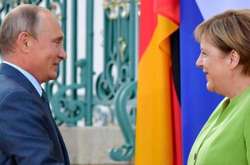 Меркель заявила, що Україна повинна залишитися транзитером газу в ЄС