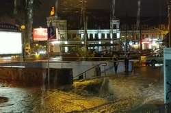 Нічна негода у Києві пробудила гейзери (відео)