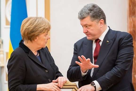 Меркель розповіла Порошенку про зустріч з Путіним