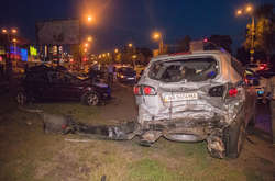 Автівки після ДТП