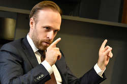 У НАЗК вважають, що керівник Адміністрації президента може й не декларуватись