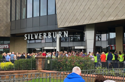 Десятки людей постраждали через витік хімречовини у торговому центрі в Шотландії