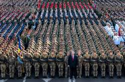 Порошенко вибачився за невиконану обіцянку швидко закінчити АТО