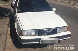 Автомобіль &laquo;Вольво&raquo;, який обікрали зловмисники