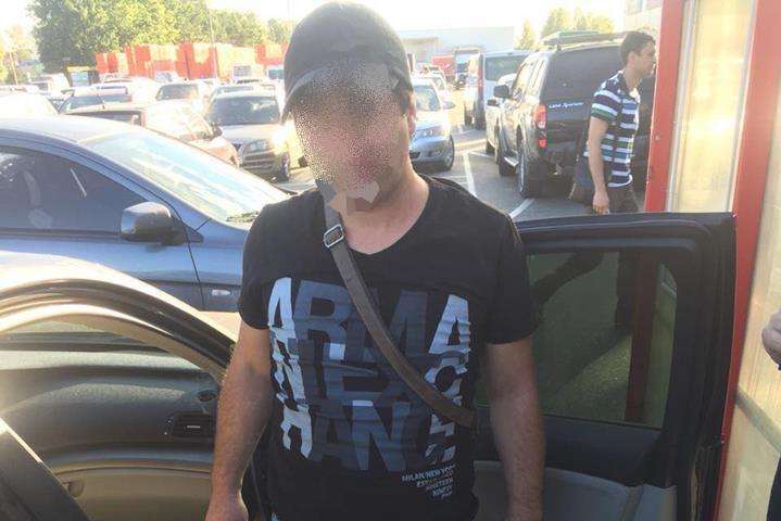 Під Києвом поліція затримала іноземного «сканериста»