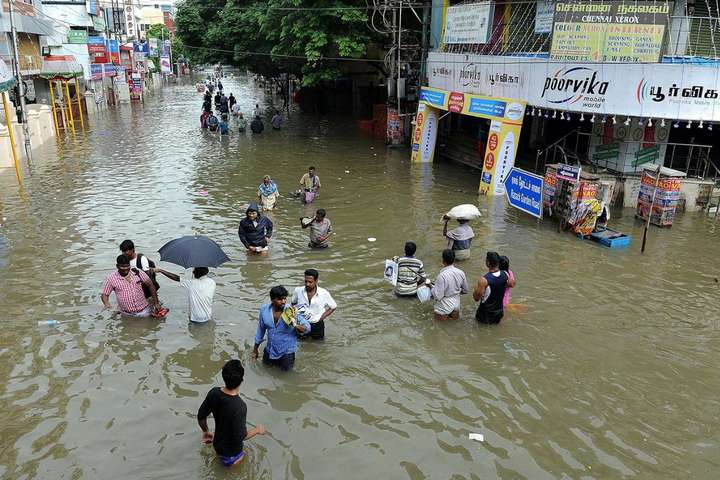Смертоносні повені в Індії: кількість загиблих досягла 417