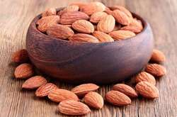 Названы семь полезных свойств миндальных орехов