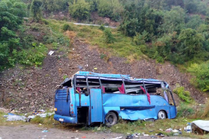 У Болгарії зросла кількість загиблих внаслідок ДТП з туристичним автобусом