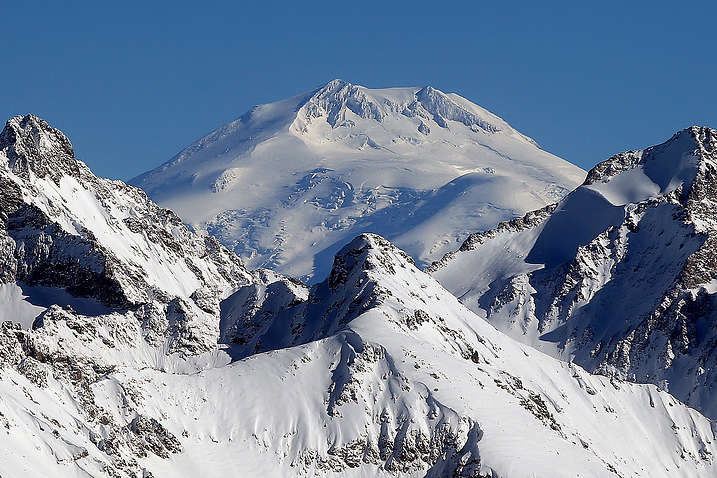 На Ельбрусі знайшли тіло альпіністки, яка зникла 31 рік тому