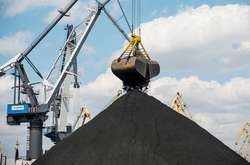 Підготовка до зими: Україна жваво нарощує запаси вугілля 