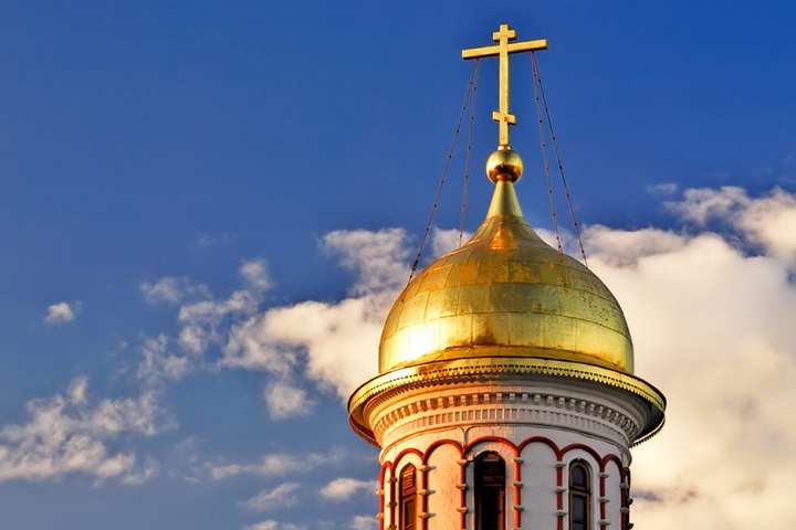 З’явився рейтинг українських чиновників із власними каплицями та церквами