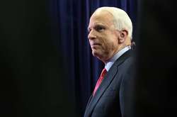  Джон Маккейн 