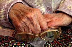 Кабмін хоче врегулювати питання виплати пенсій на окупованих територіях