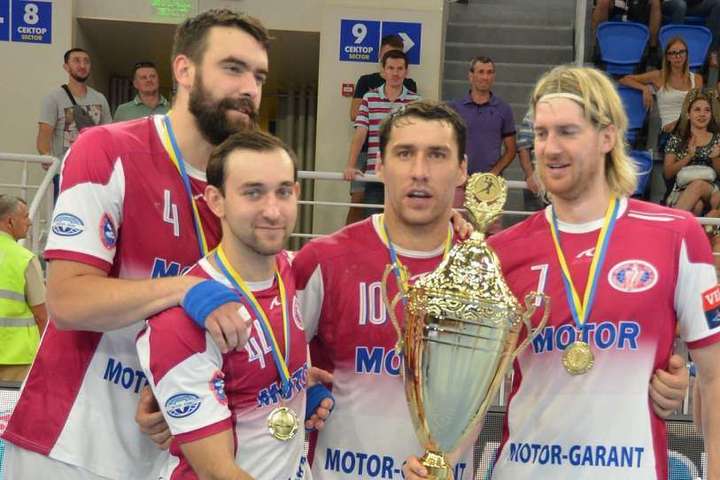 Запорізький «Мотор» виграв домашній міжнародний турнір з гандболу