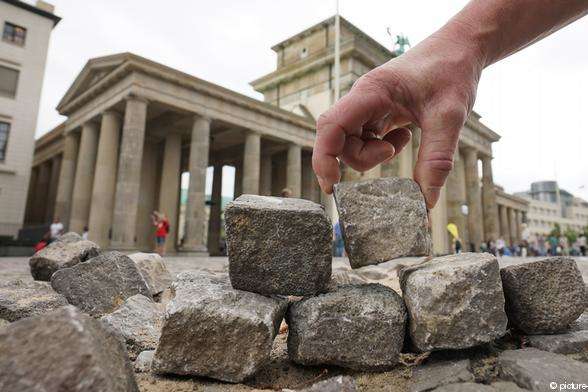 У столиці Німеччини збудують атракціон у вигляді Берлінської стіни