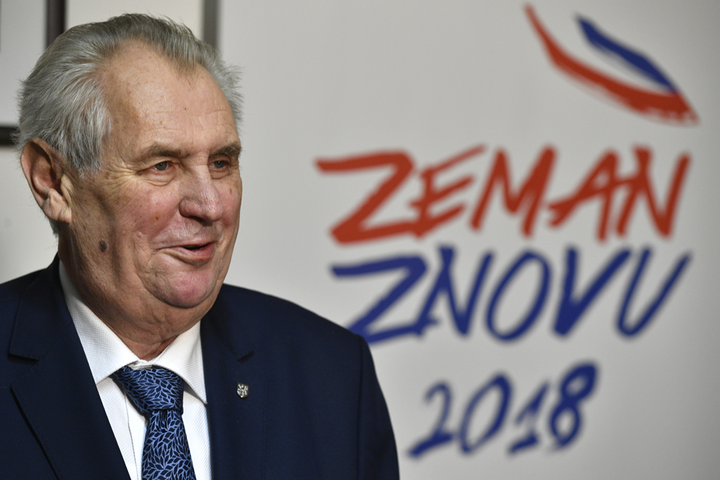 Президент Чехії закликав скасувати санкції проти РФ 