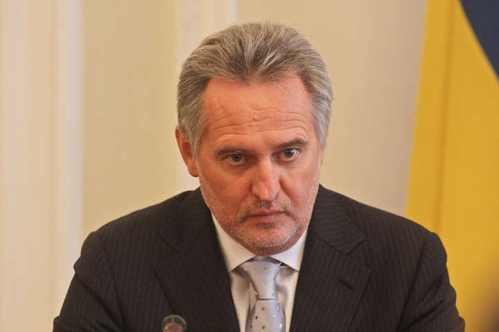 Посол: Фірташ не отримує в Австрії консульського захисту України
