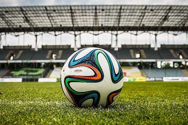 Організація Sport for all закликала УЄФА перестати розводити клуби з України і Росії при жеребкуванні