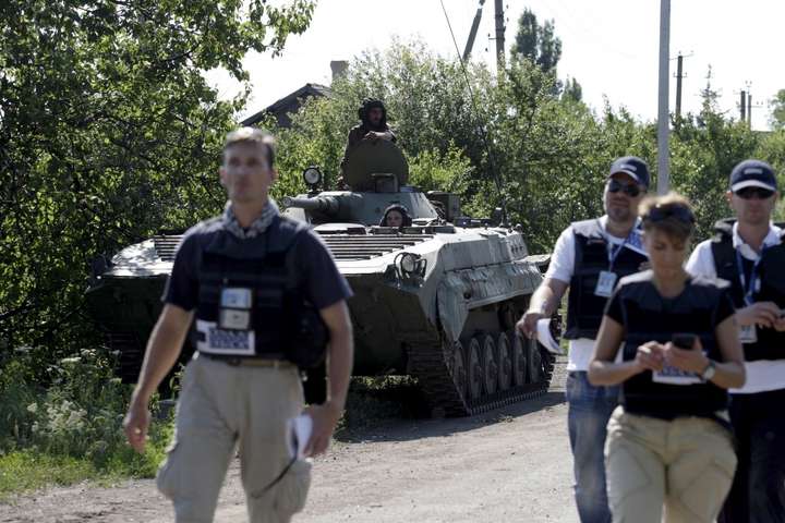 ОБСЄ зафіксувала ввезення на Донбас боєприпасів із Росії