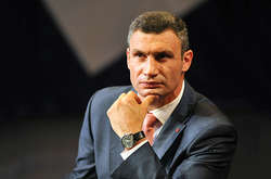 Мера Києва Віталія Кличка запросили на похорон сенатора Джона Маккейна