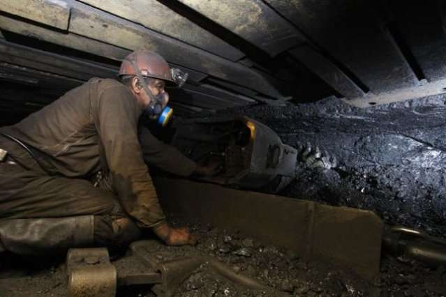 Українське вугілля - абсолютний пріоритет для вітчизняної енергетики, - Гройсман