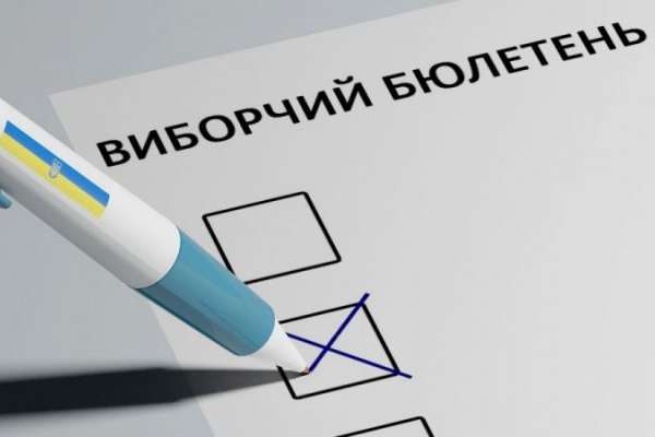 У Яценюка наполягають: вибори мають відбутися з новою ЦВК 