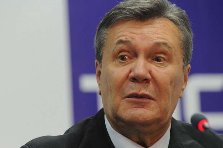 Суд визнав законним призначення Януковичу державних адвокатів