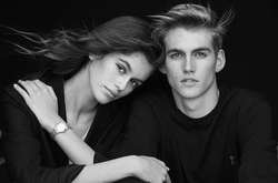 Сын и дочь Синди Кроуфорд снялись в рекламе Calvin Klein 