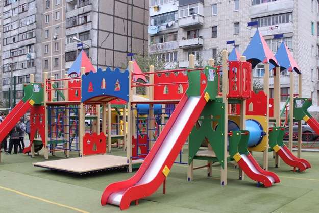 У Києві буде проведено інвентаризацію всіх дитячих майданчиків