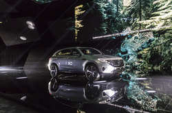 Mercedes презентовал свой первый электрический кроссовер