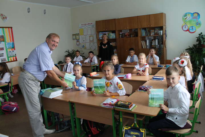 «Укрлендфармінг» Бахматюка інвестував 2 млн грн у програму підтримки дитячих навчальних закладів 