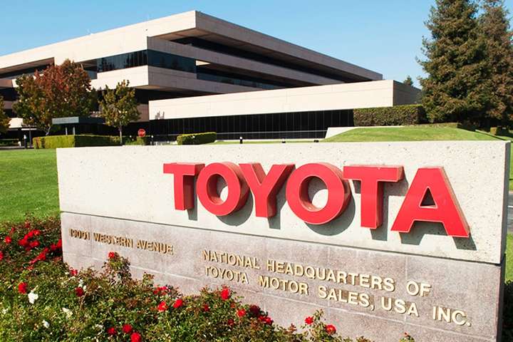 Toyota відкликає понад мільйон автомобілів через ризик загоряння