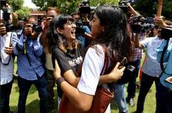 Верховный суд Индии отменил уголовное наказание за однополый секс