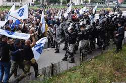 В Сараєво сталися сутички протестувальників з поліцією