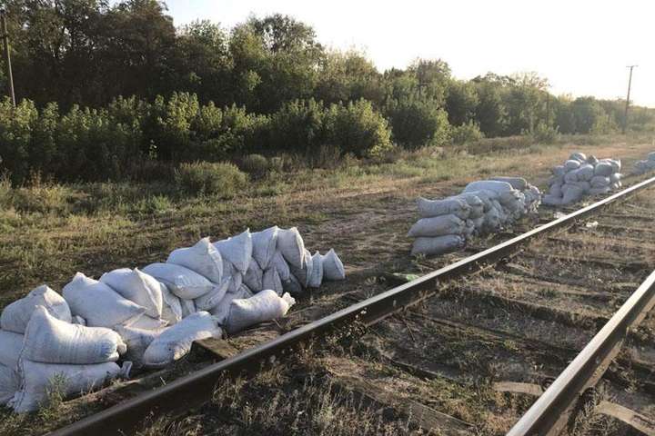 На Донеччині ділки викрали вугілля з вантажних поїздів на мільйони гривень 