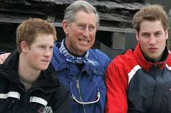 Королевские представители рассказали об отношениях принца Чарльза с сыновьями