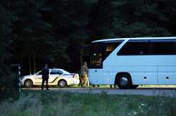 Порошенко проводить зустріч з фракцією БПП та урядом у резиденції «Залісся»